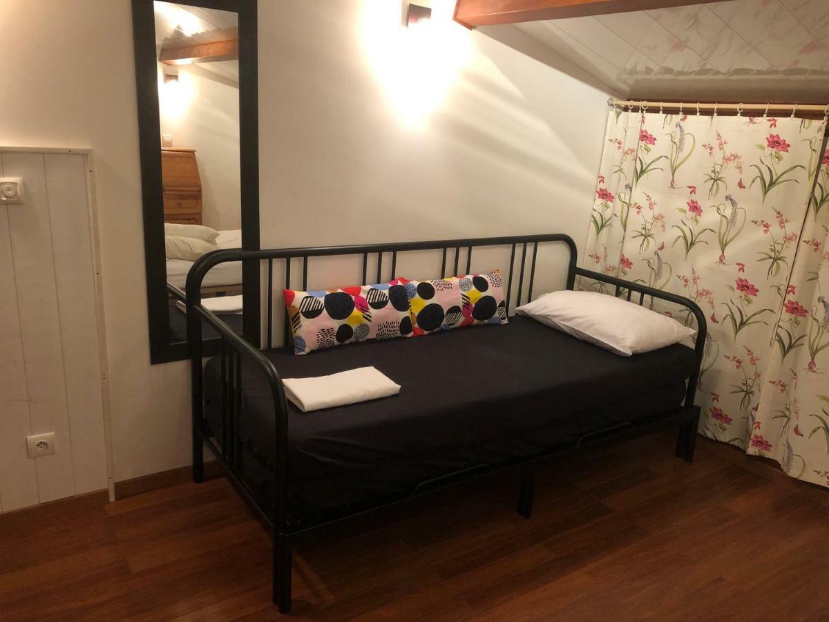 Appartement Dans La Residence Les Mazets De Camargue Арл Екстериор снимка