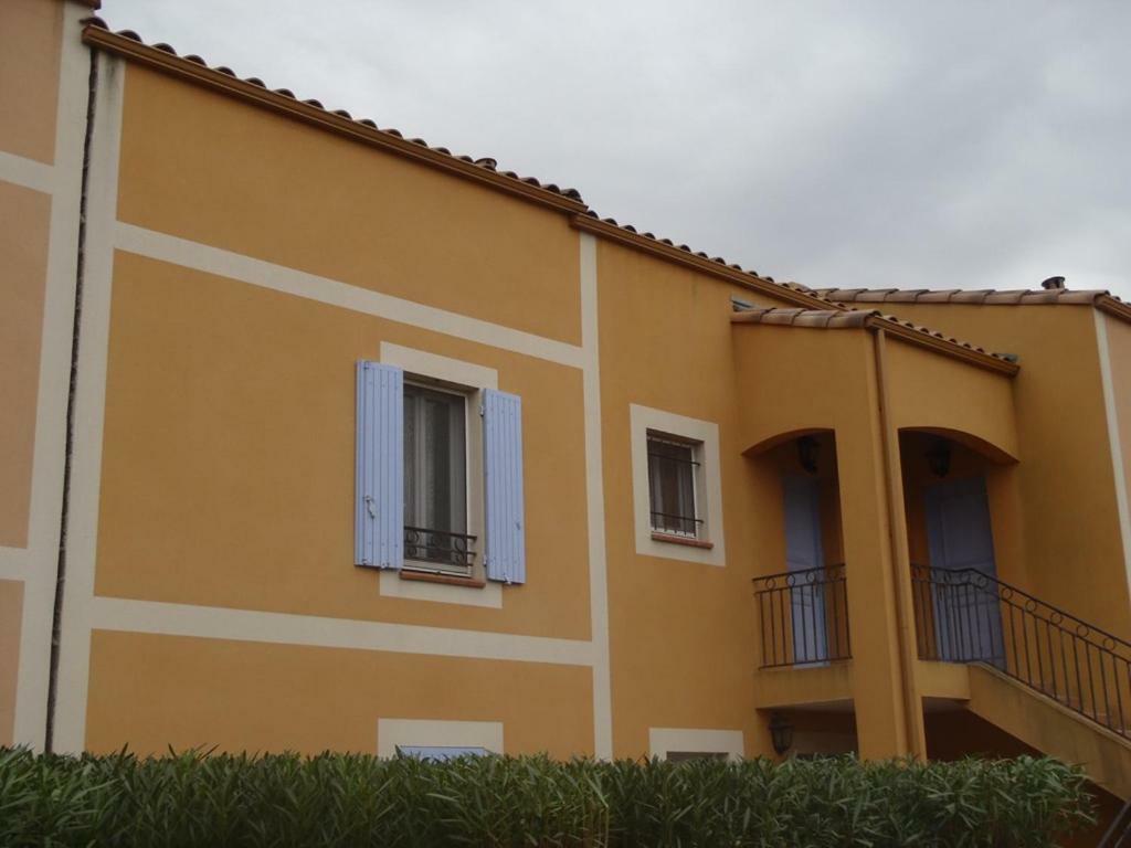 Appartement Dans La Residence Les Mazets De Camargue Арл Екстериор снимка